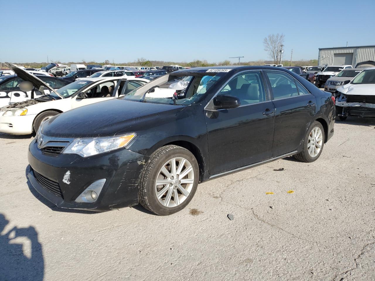 TOYOTA CAMRY BASE 2012