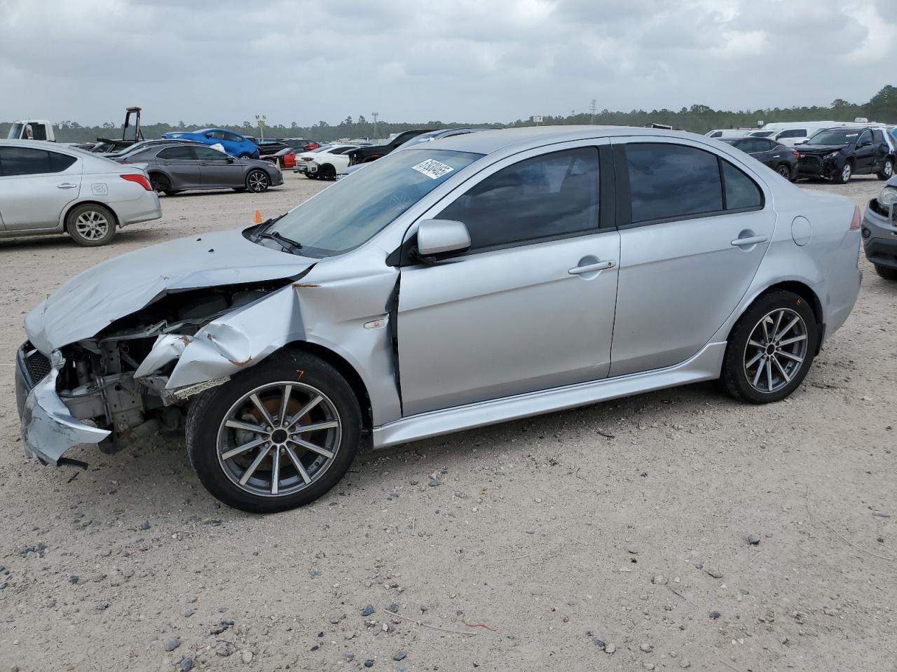 MITSUBISHI LANCER ES/ 2012