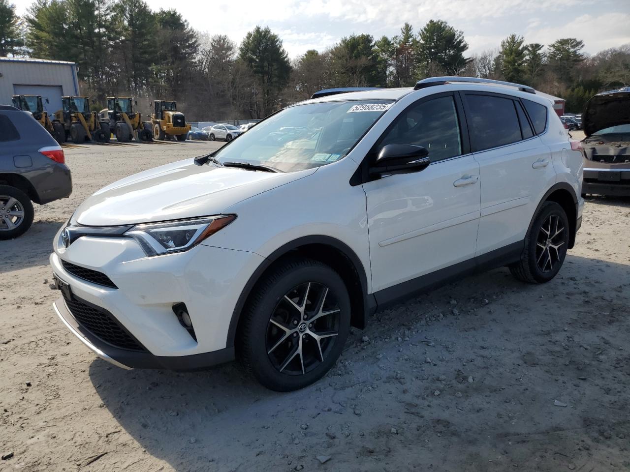 TOYOTA RAV4 SE 2016