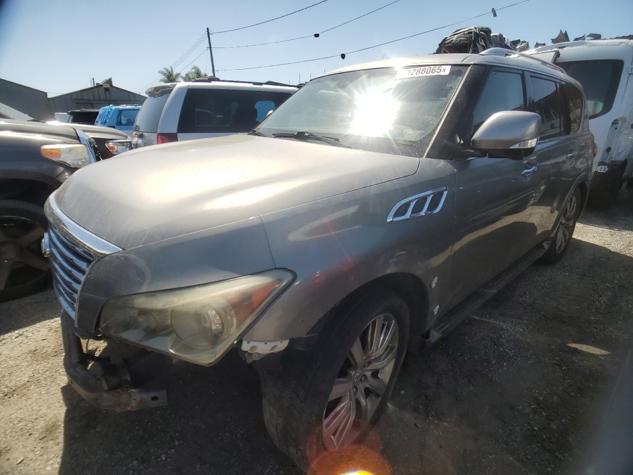 INFINITI QX56 2012