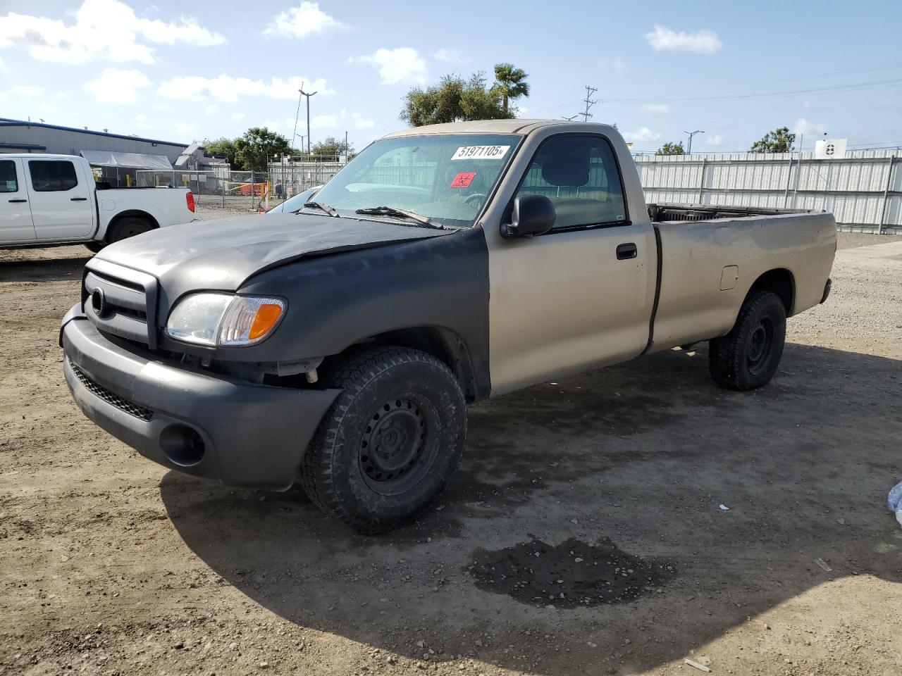 TOYOTA TUNDRA 2004