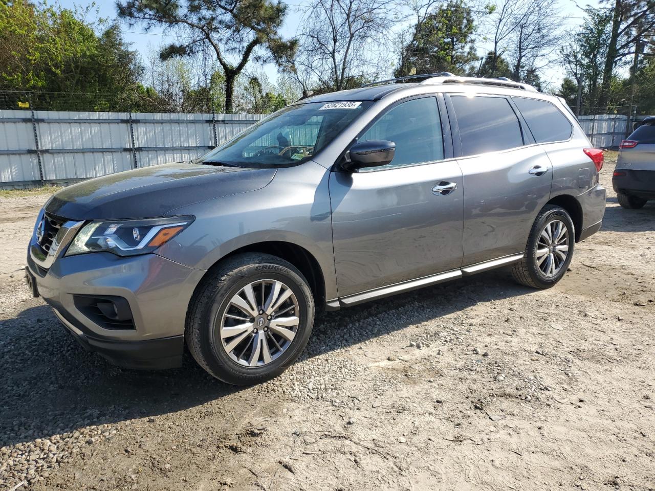 NISSAN PATHFINDER 2018