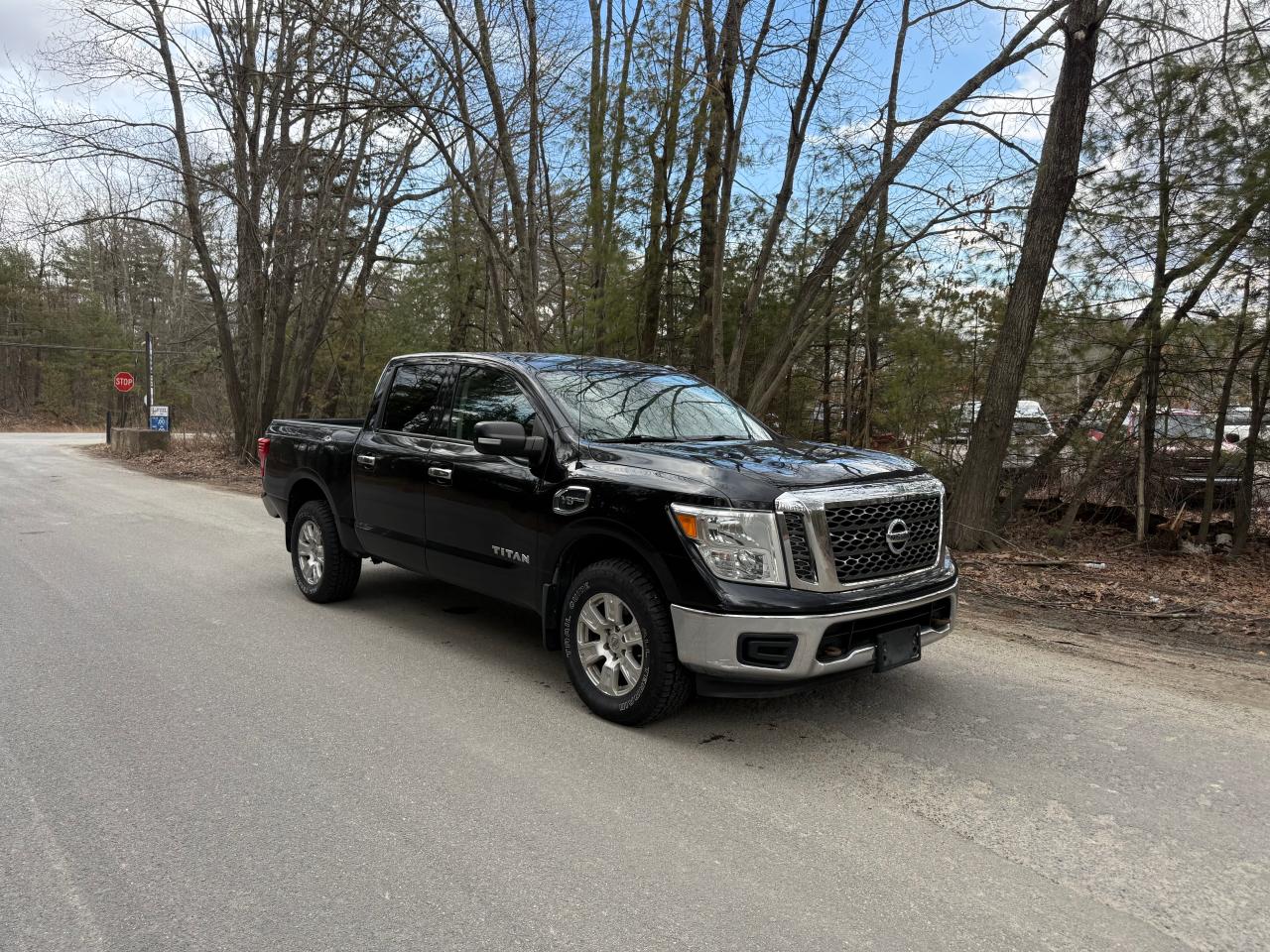 NISSAN TITAN S 2017