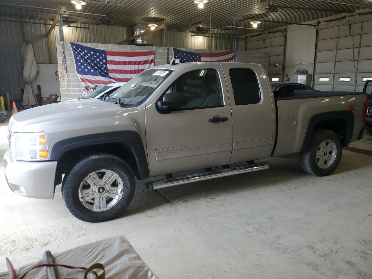 CHEVROLET SILVERADO 2008