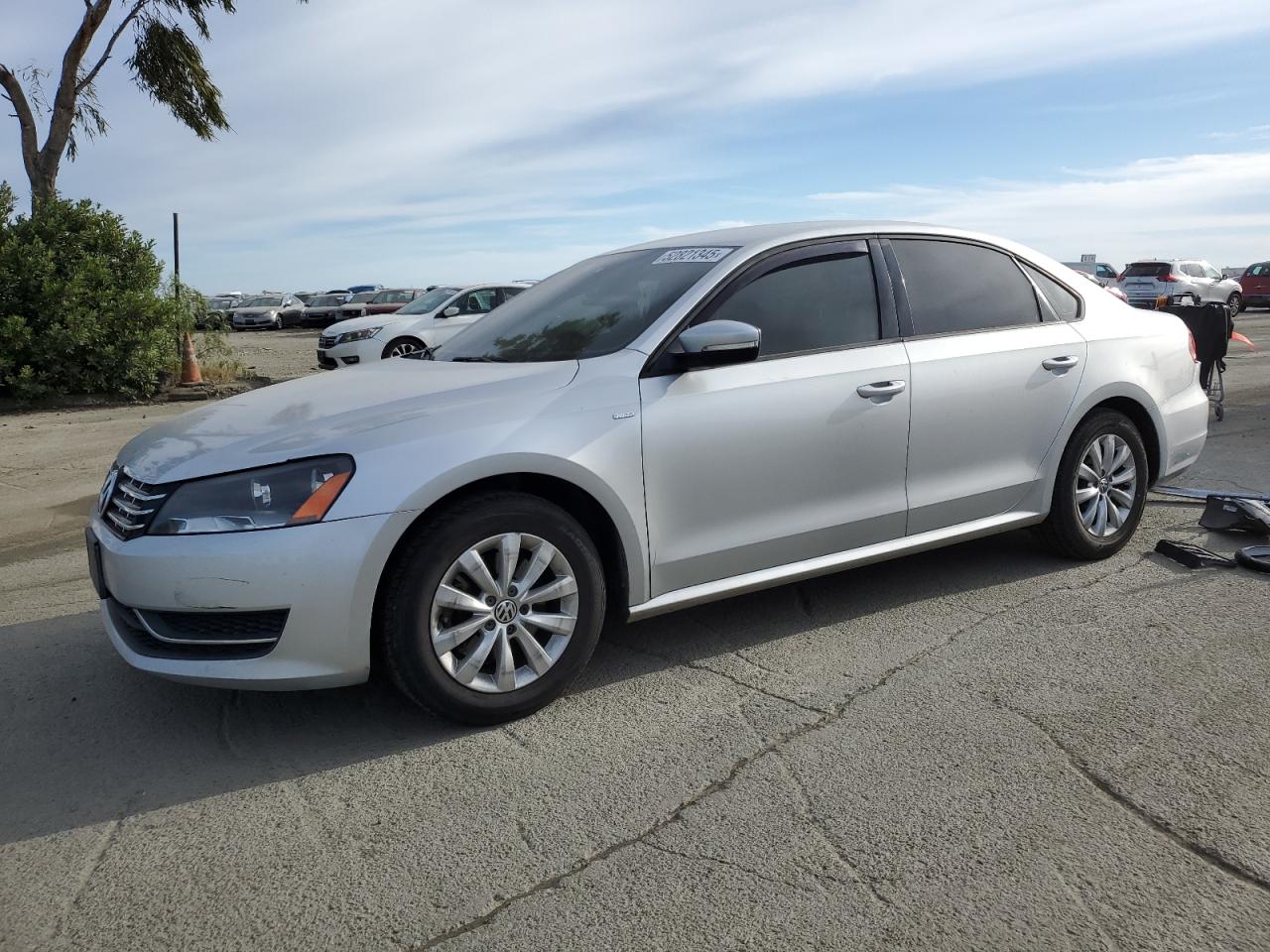 VOLKSWAGEN PASSAT S 2015