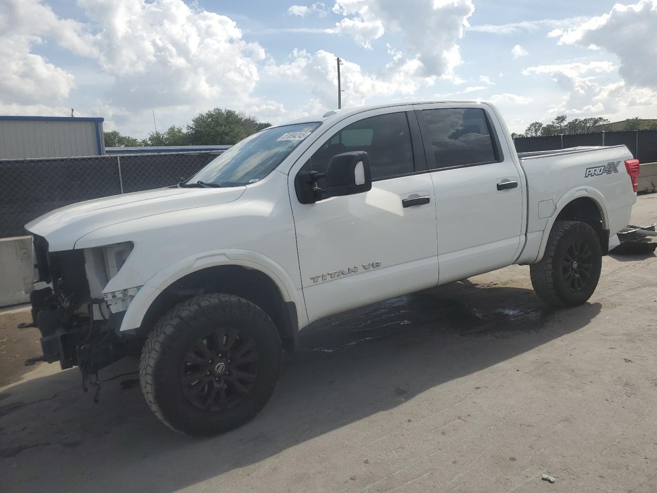 NISSAN TITAN SV 2018