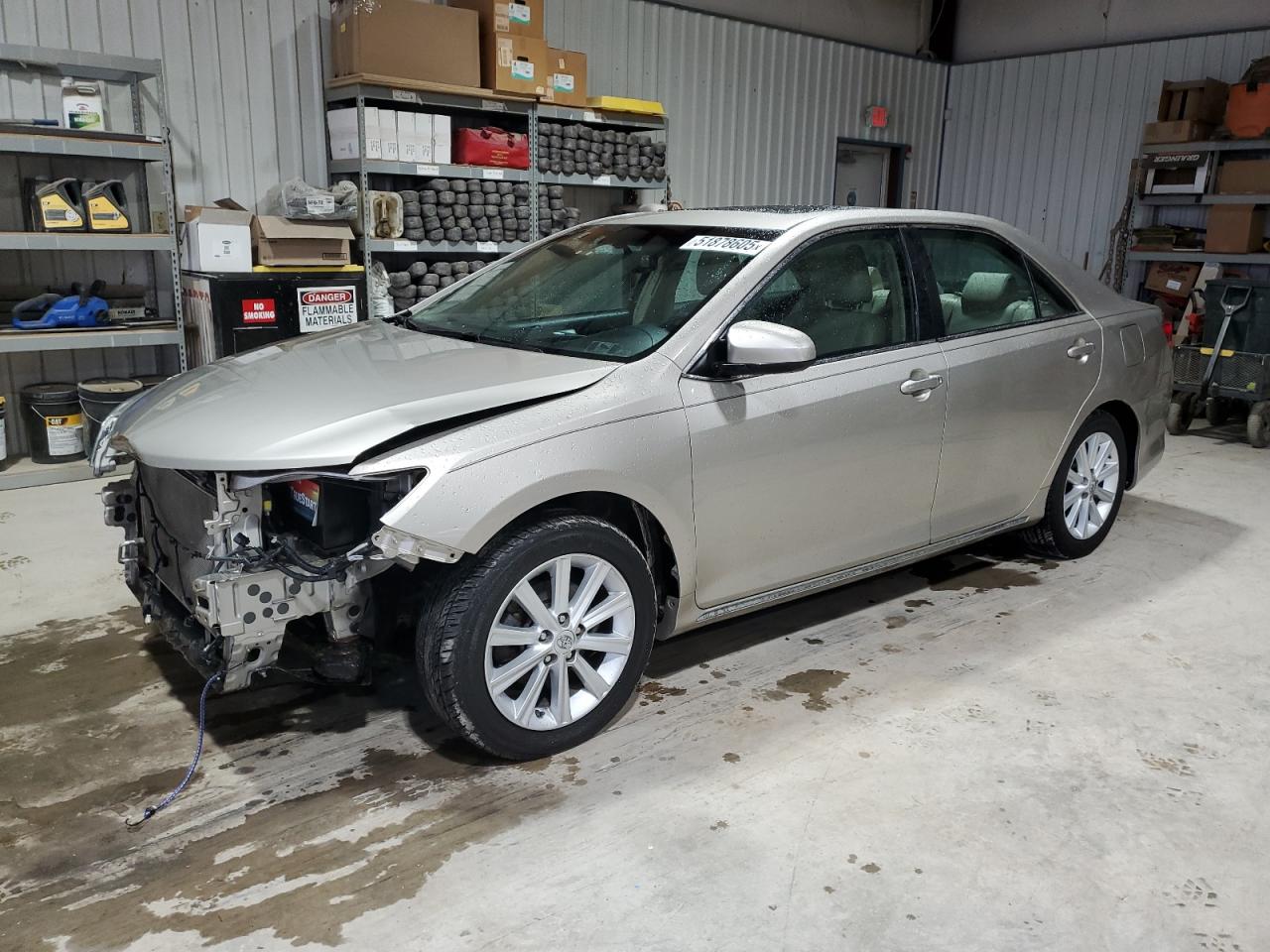 TOYOTA CAMRY SE 2014