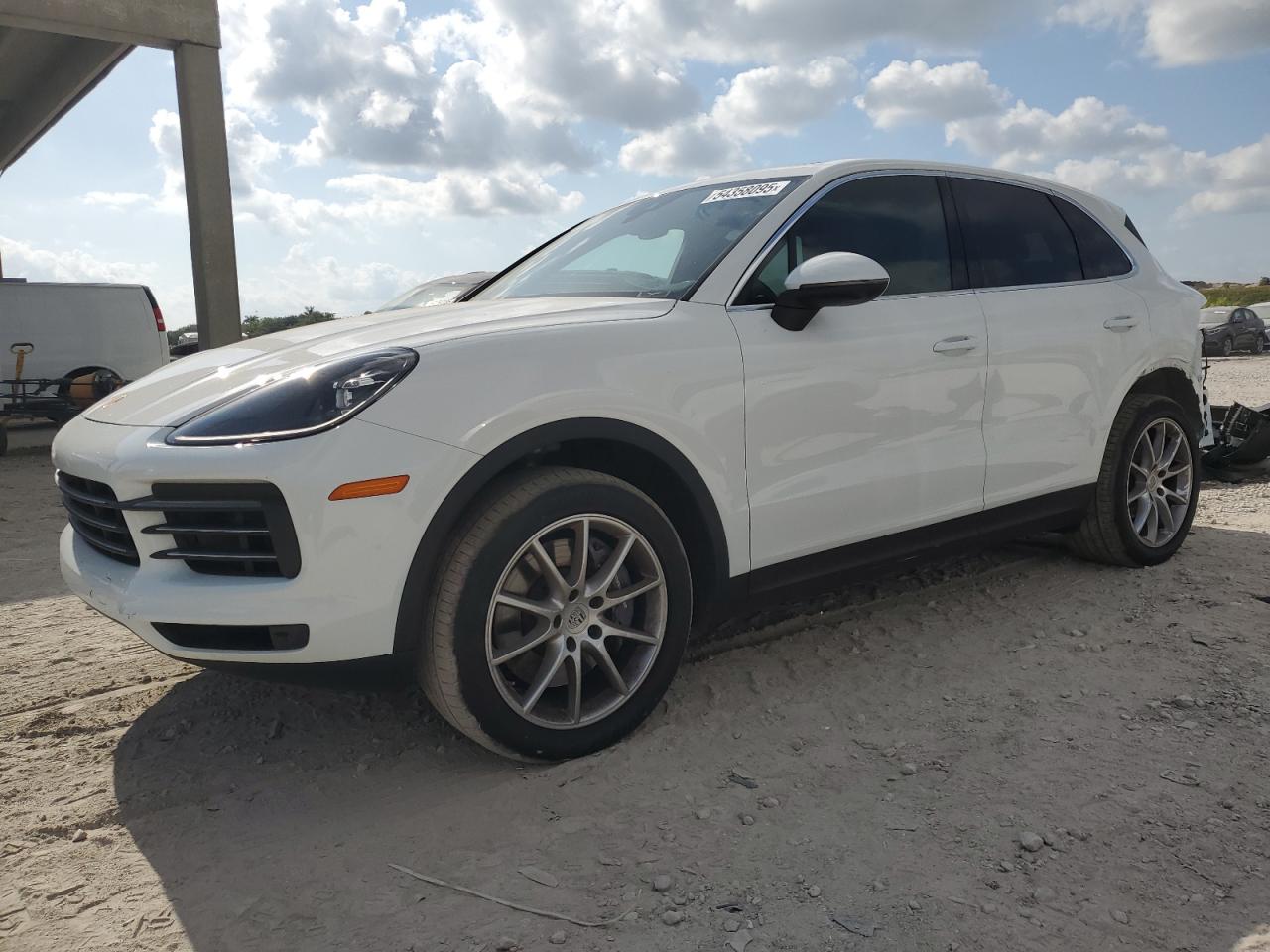PORSCHE CAYENNE 2023
