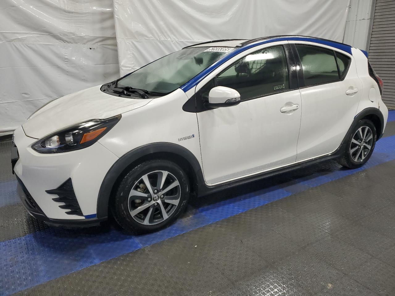 TOYOTA PRIUS C 2018