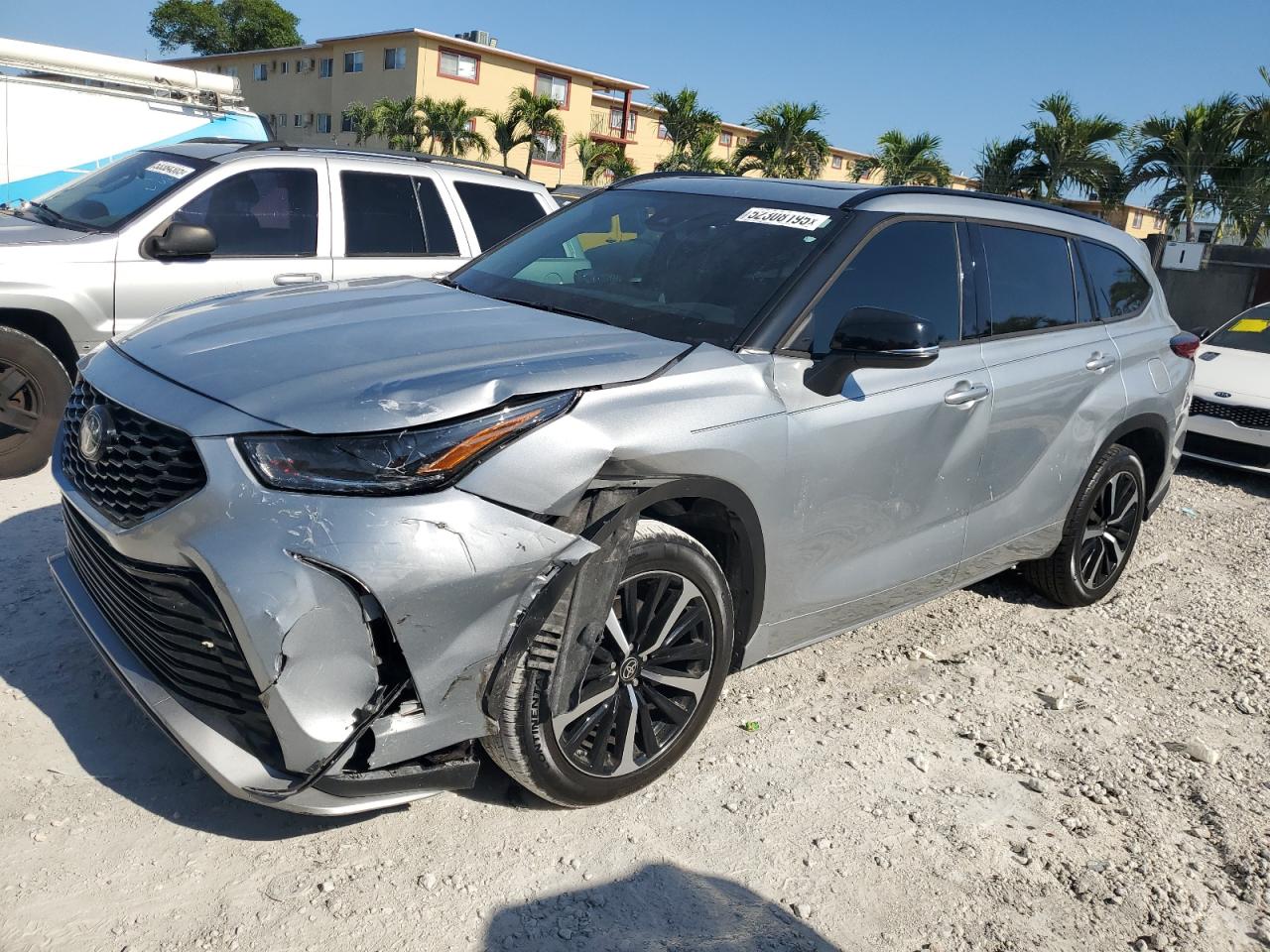 TOYOTA HIGHLANDER 2022