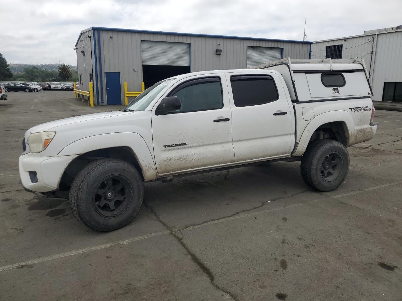 TOYOTA TACOMA DOU 2014