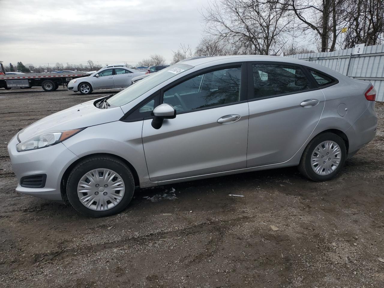 FORD FIESTA S 2015