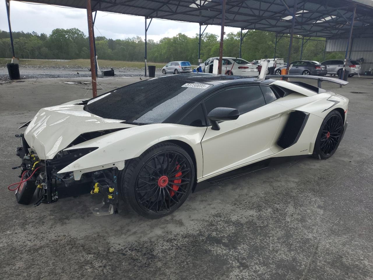LAMBORGHINI AVENTADOR 2017
