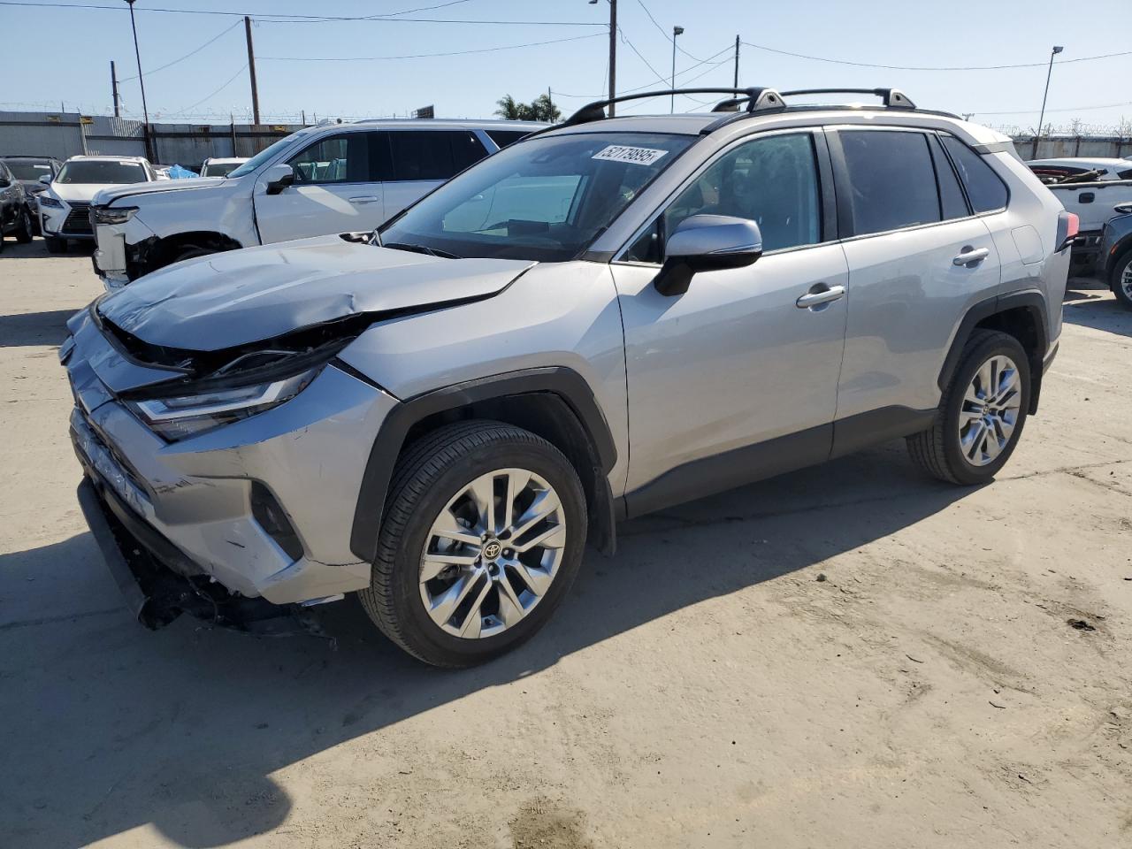TOYOTA RAV4 XLE P 2024