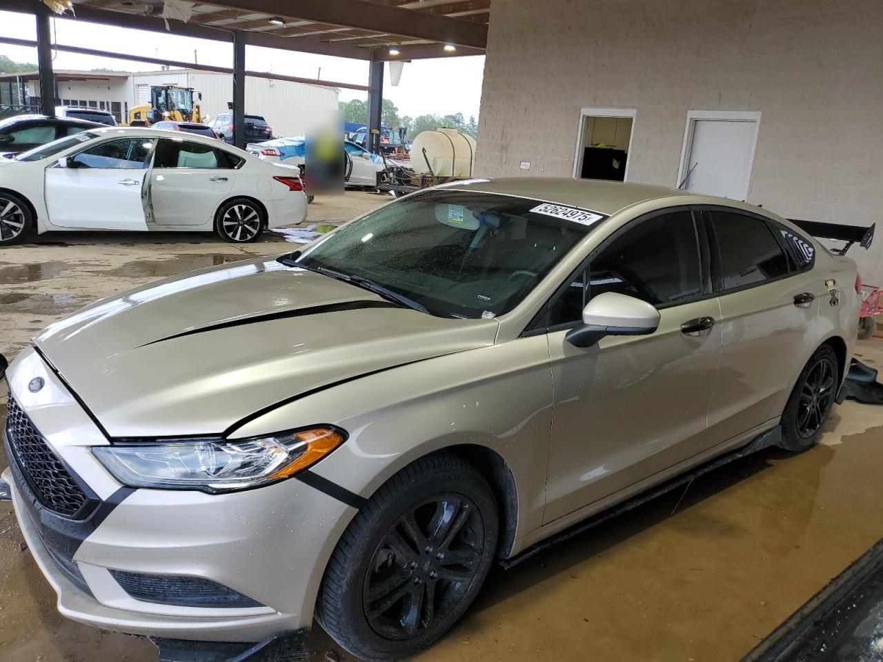FORD FUSION SE 2018