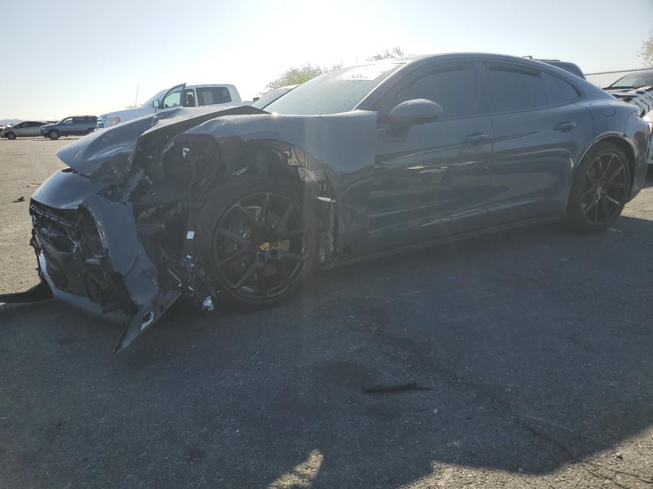 PORSCHE PANAMERA 4 2025