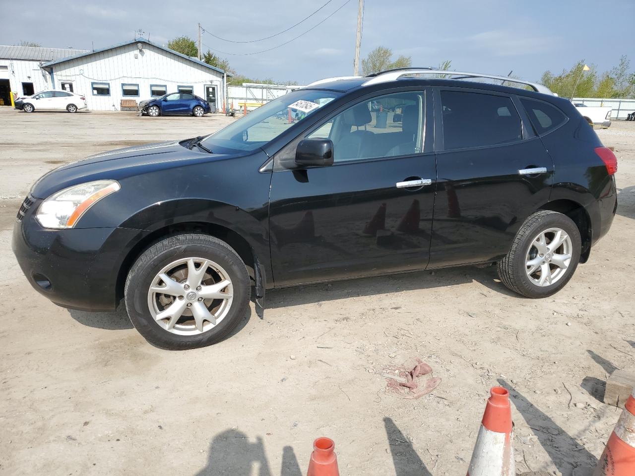NISSAN ROGUE S 2010