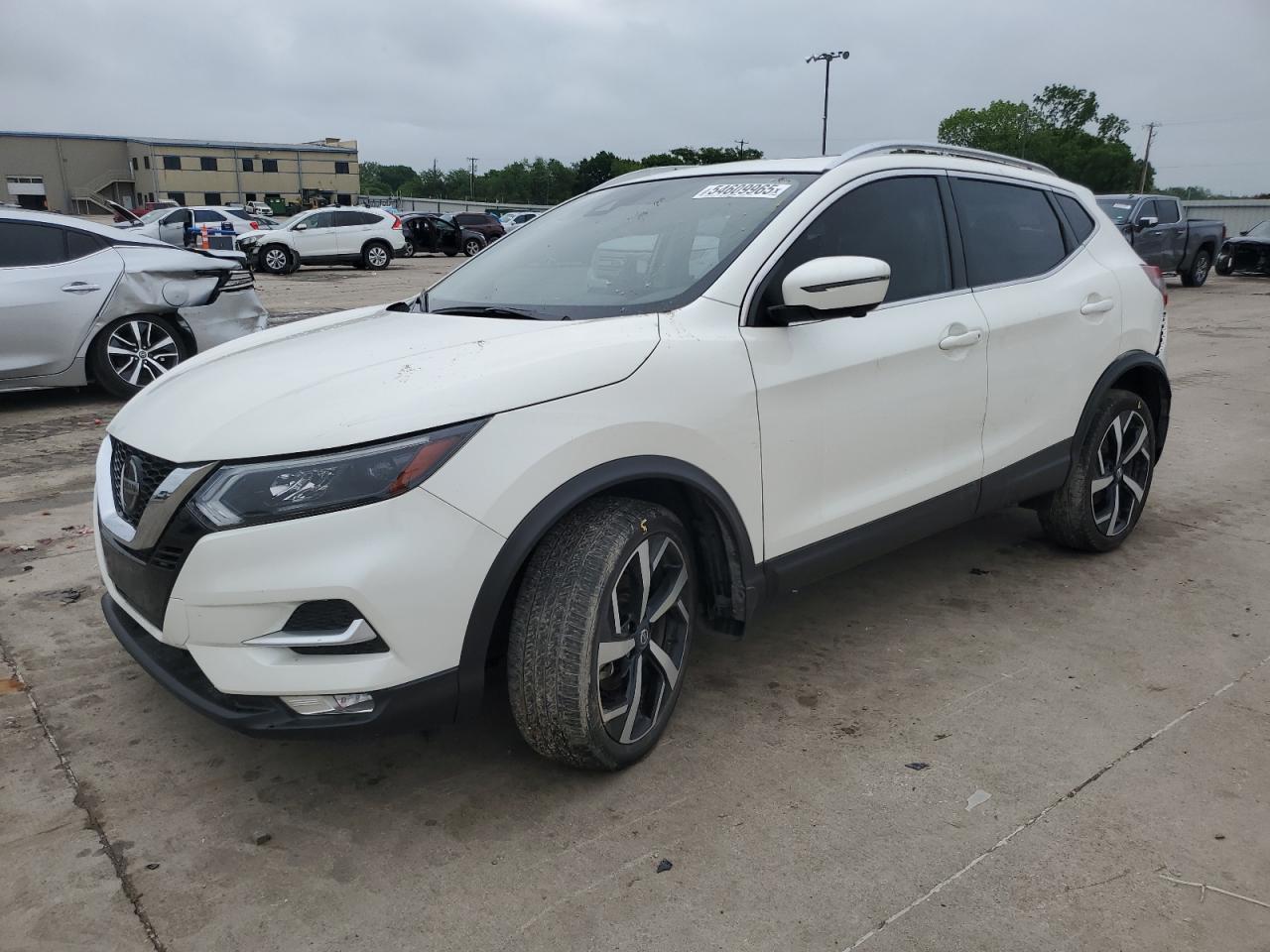 NISSAN ROGUE SPOR 2022