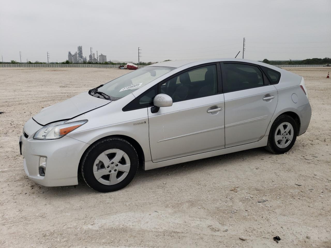 TOYOTA PRIUS 2011