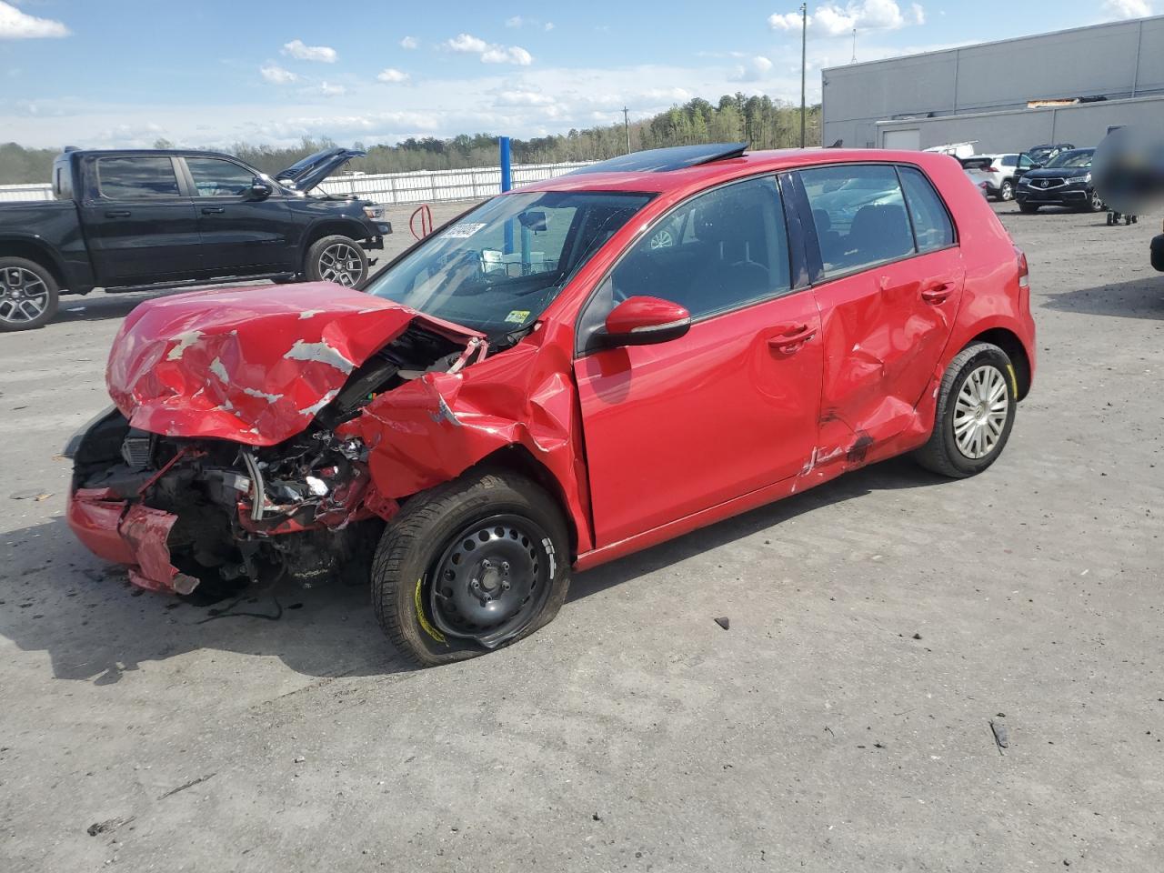 VOLKSWAGEN GOLF 2012