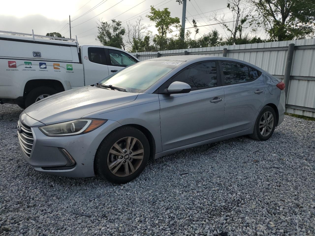 HYUNDAI ELANTRA SE 2017