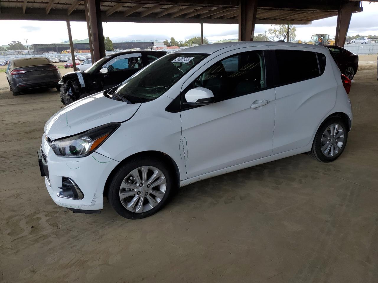 CHEVROLET SPARK 1LT 2017