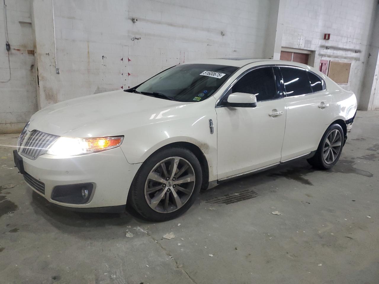 LINCOLN MKS 2009