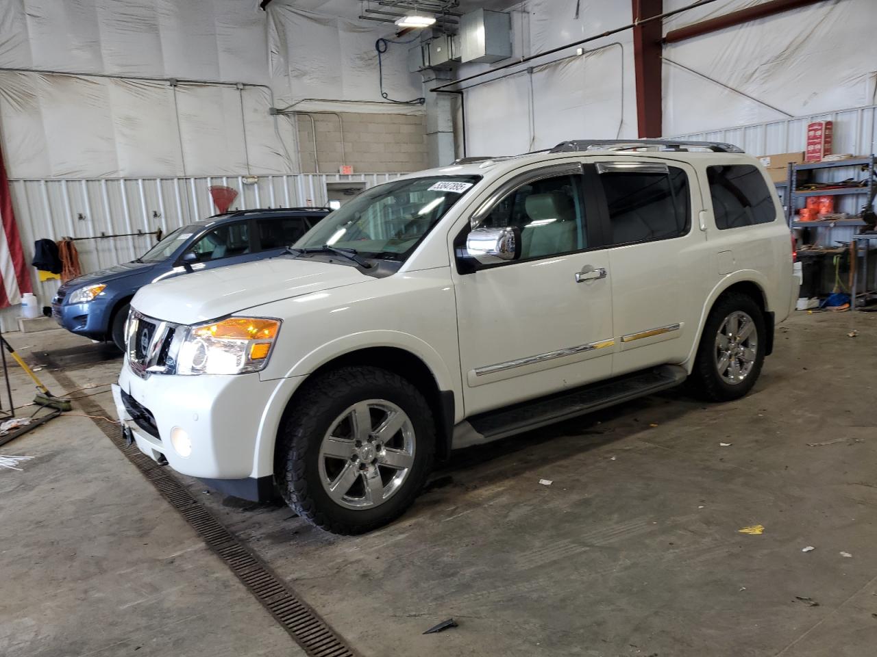 NISSAN ARMADA SV 2014