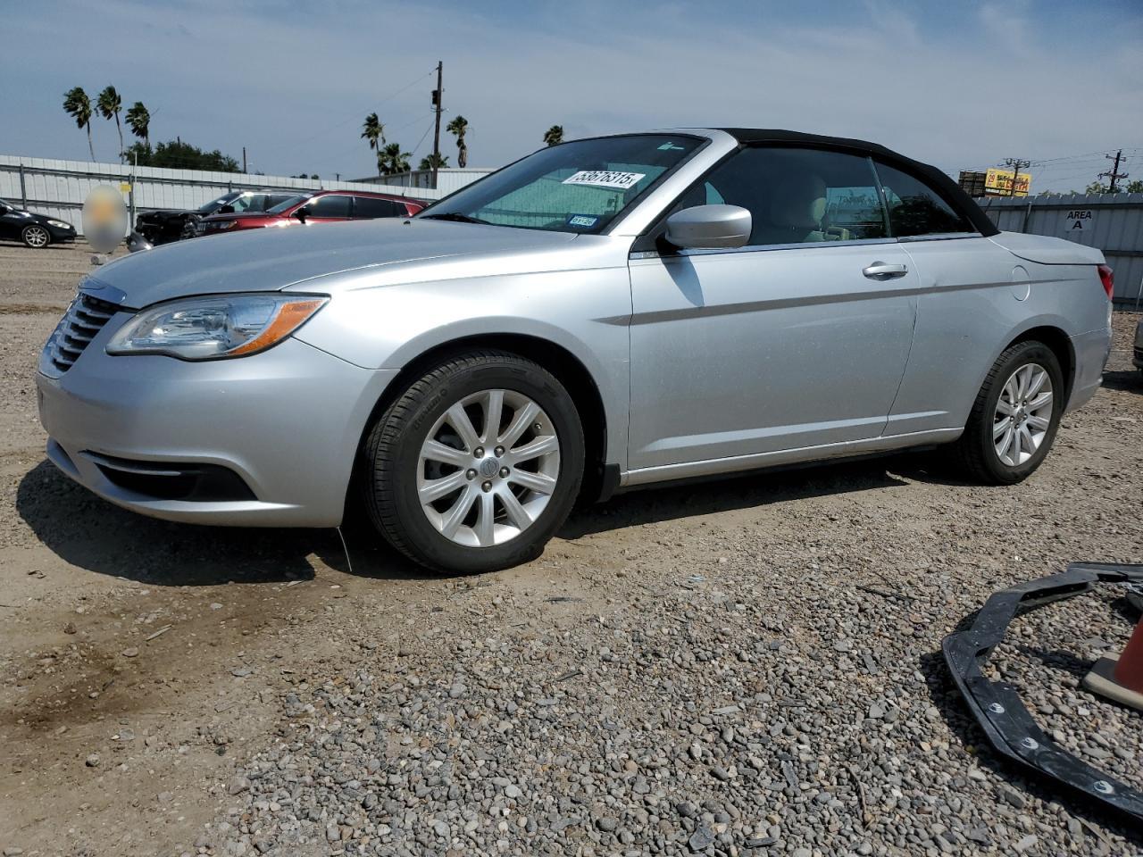 CHRYSLER 200 TOURIN 2012