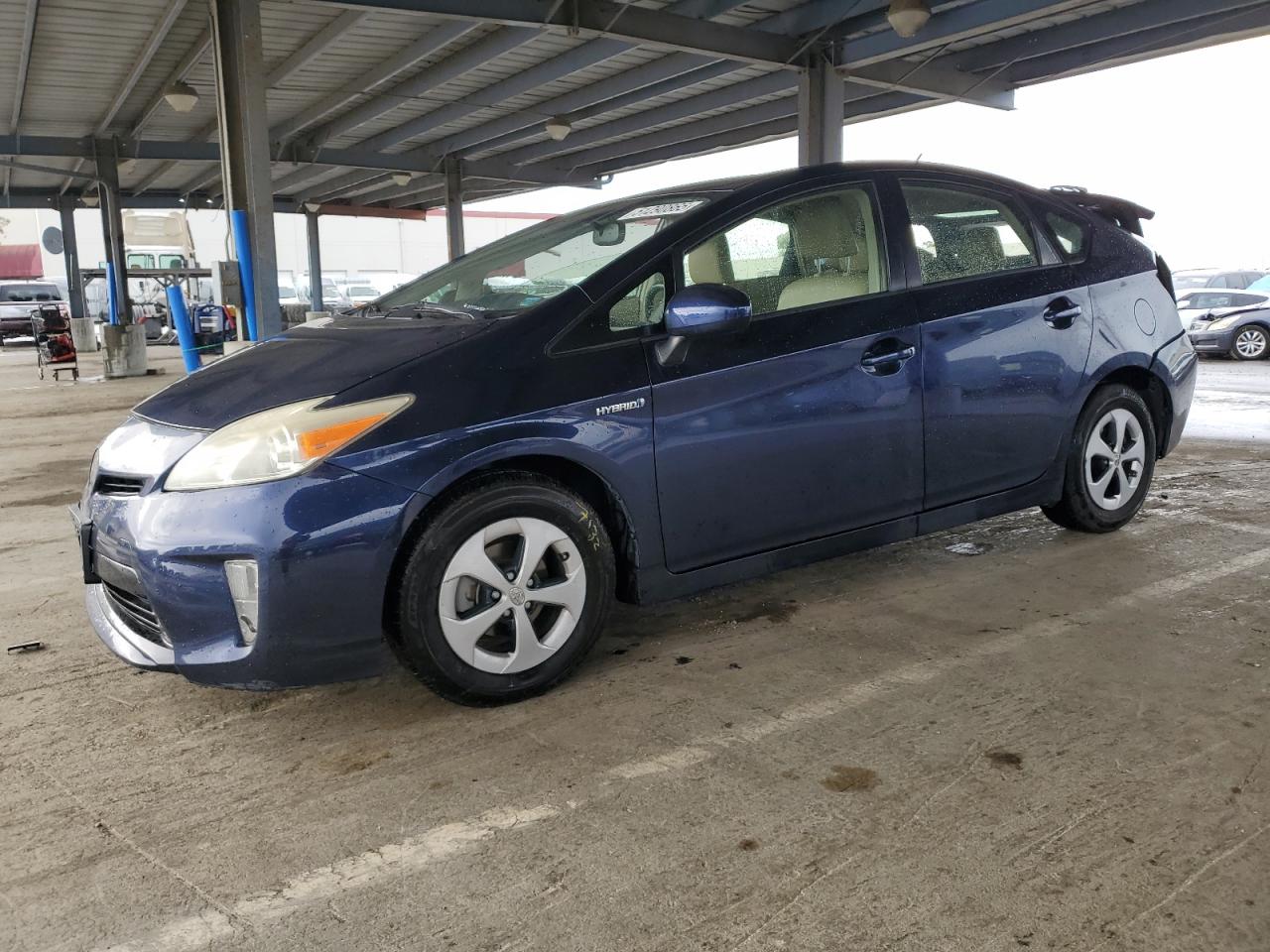TOYOTA PRIUS 2013