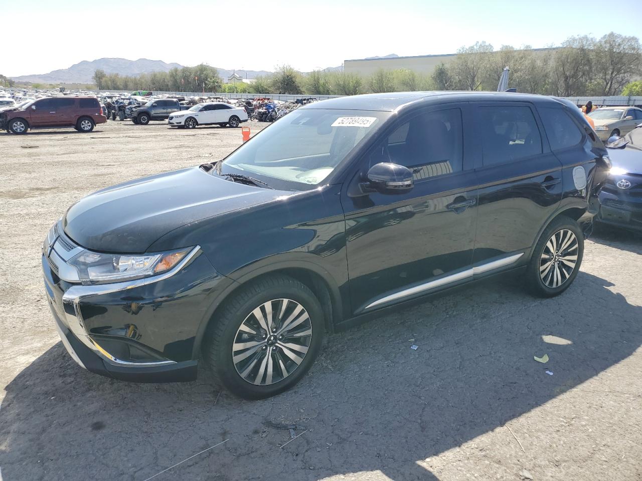 MITSUBISHI OUTLANDER 2020