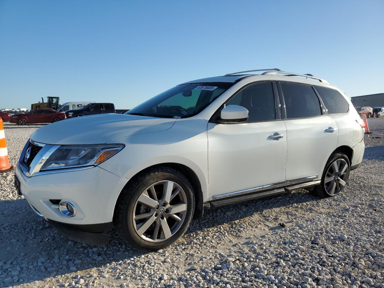 NISSAN PATHFINDER 2015