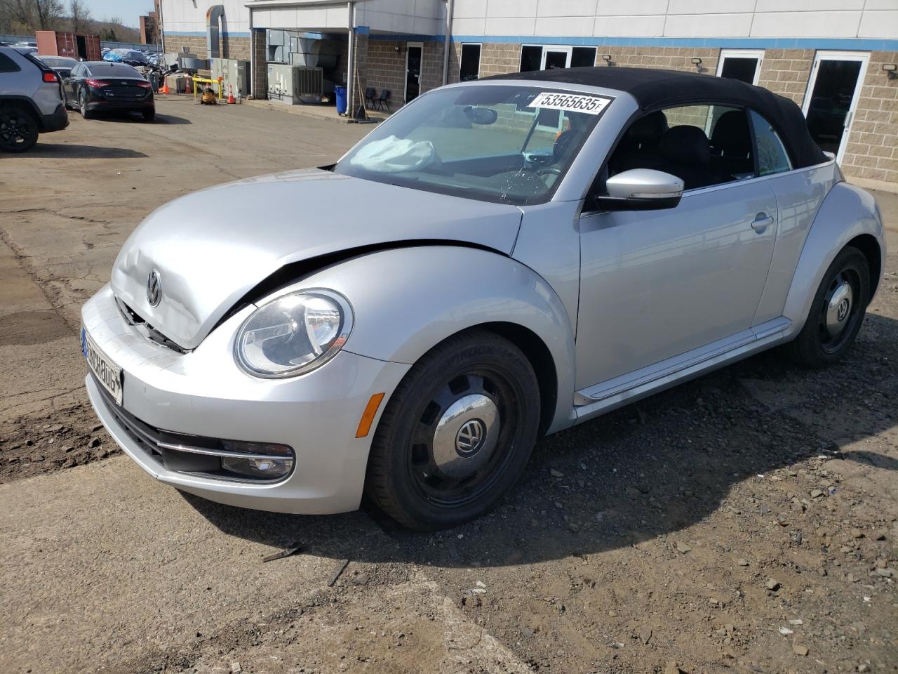VOLKSWAGEN BEETLE 2013