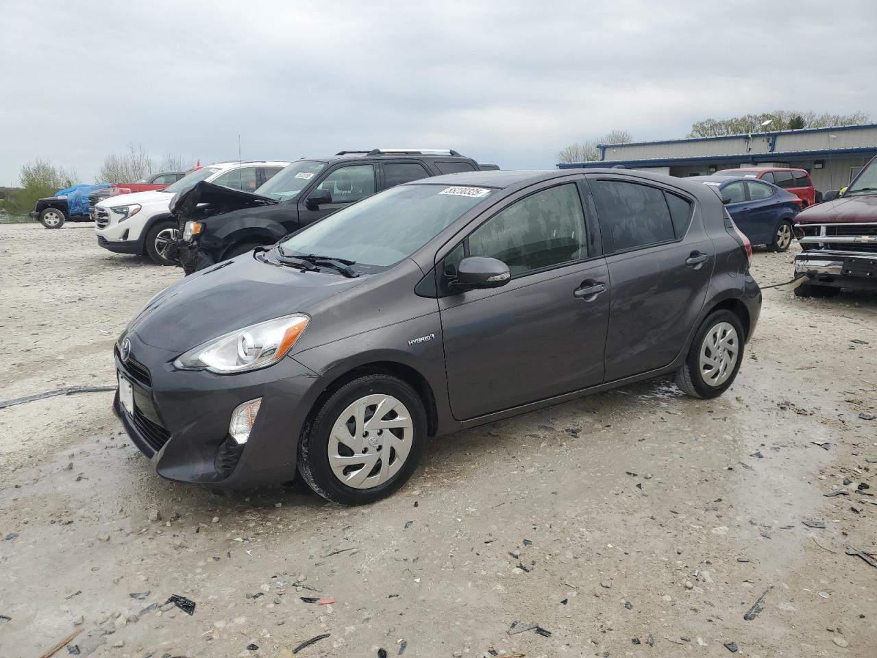 TOYOTA PRIUS C 2016