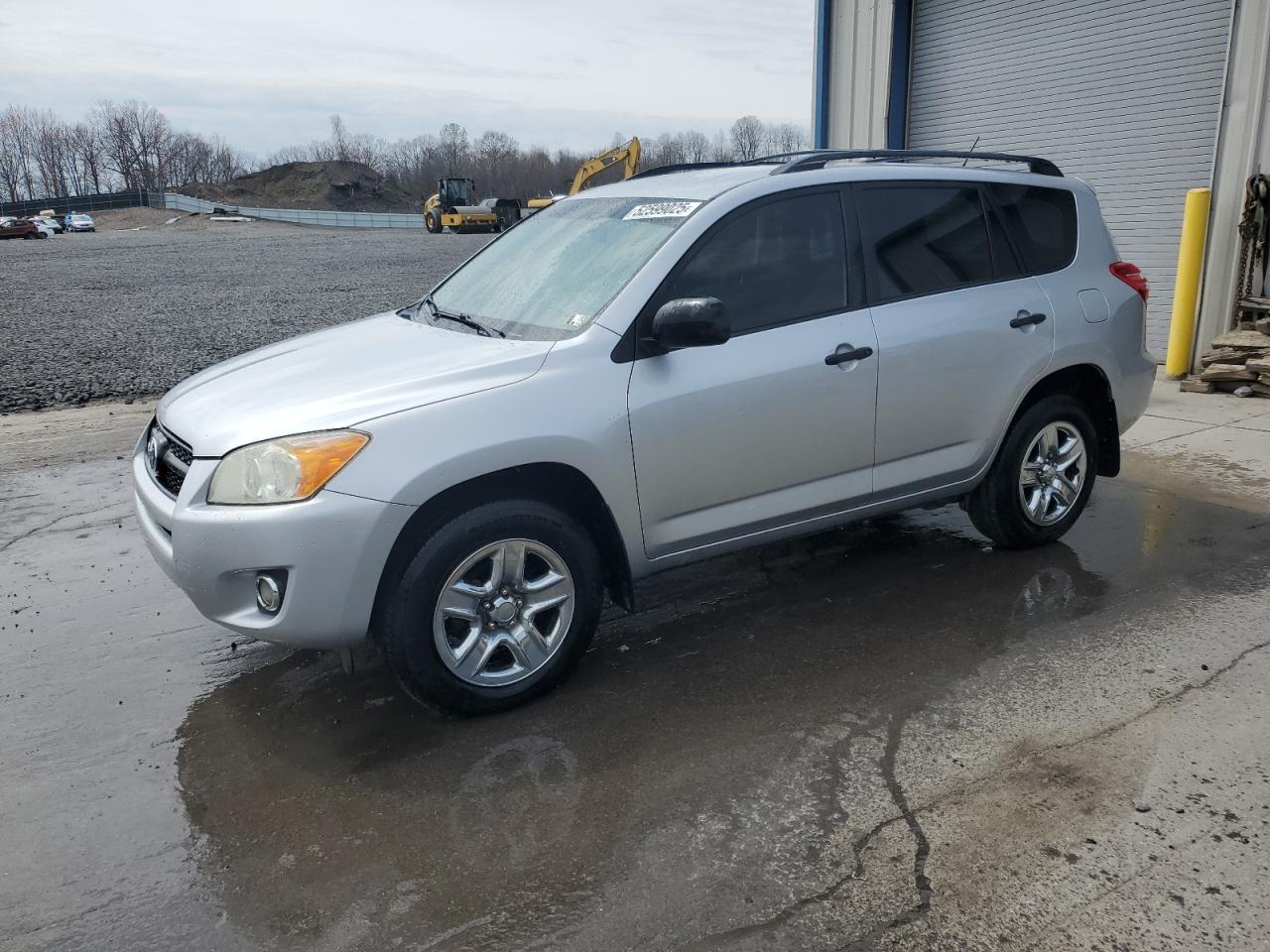 TOYOTA RAV4 2010