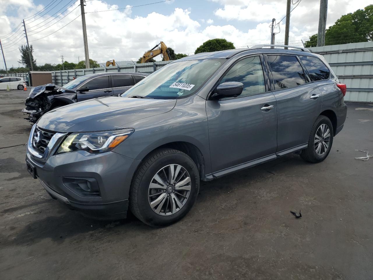 NISSAN PATHFINDER 2019