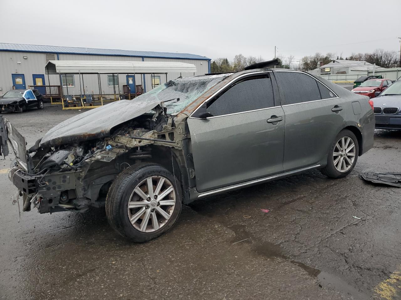 TOYOTA CAMRY L 2013