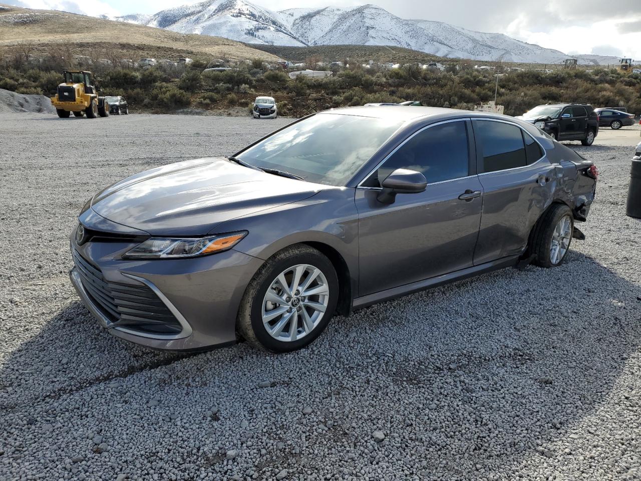 TOYOTA CAMRY LE 2024