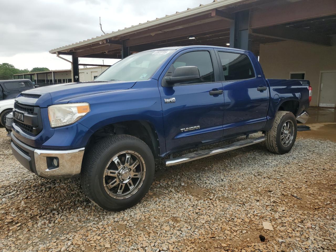 TOYOTA TUNDRA CRE 2015