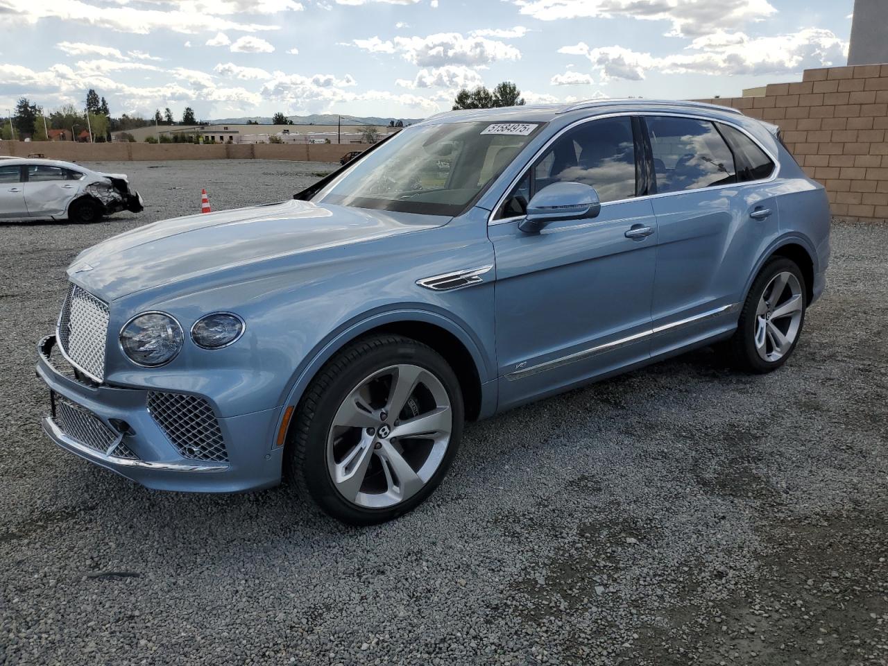 BENTLEY BENTAYGA 2022