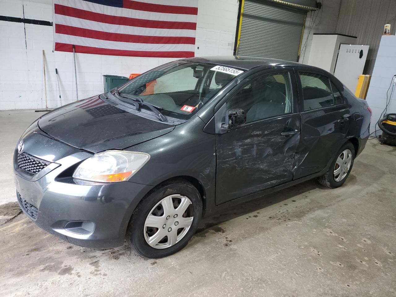 TOYOTA YARIS 2009