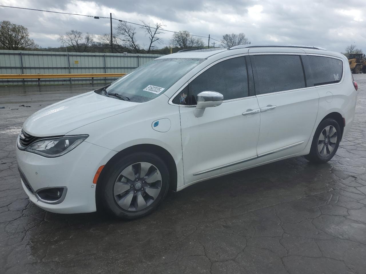 CHRYSLER PACIFICA E 2017