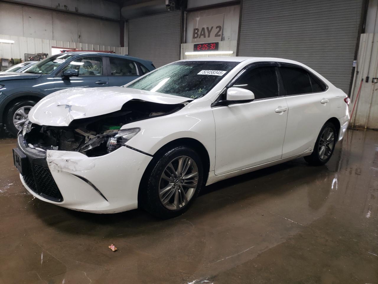 TOYOTA CAMRY LE 2015