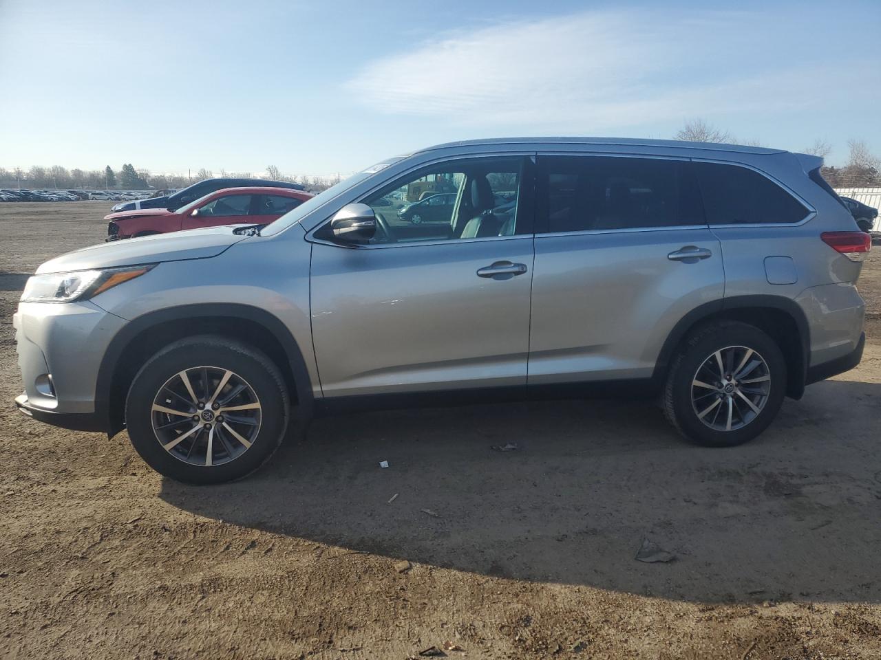 TOYOTA HIGHLANDER 2019