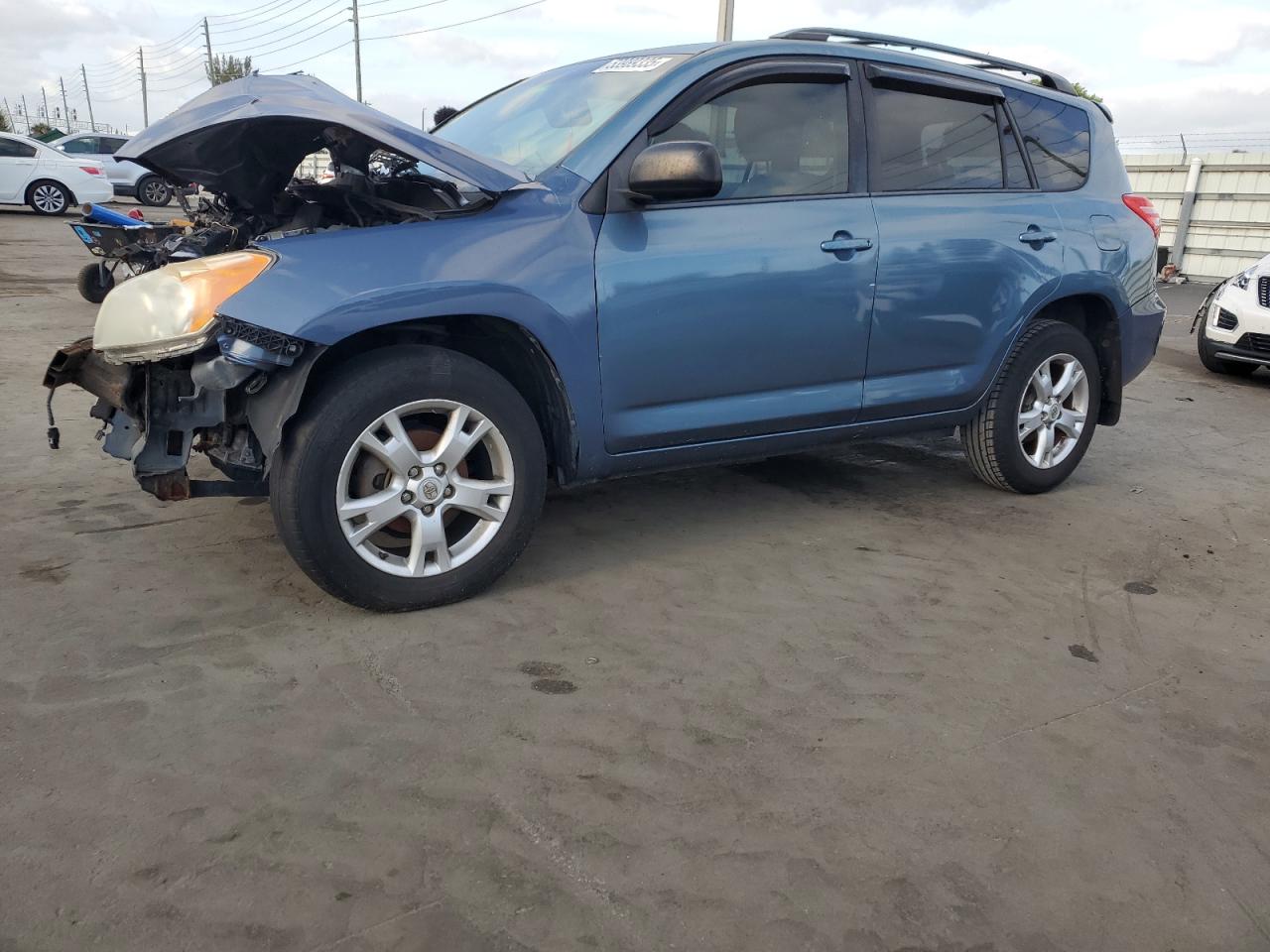 TOYOTA RAV4 2012