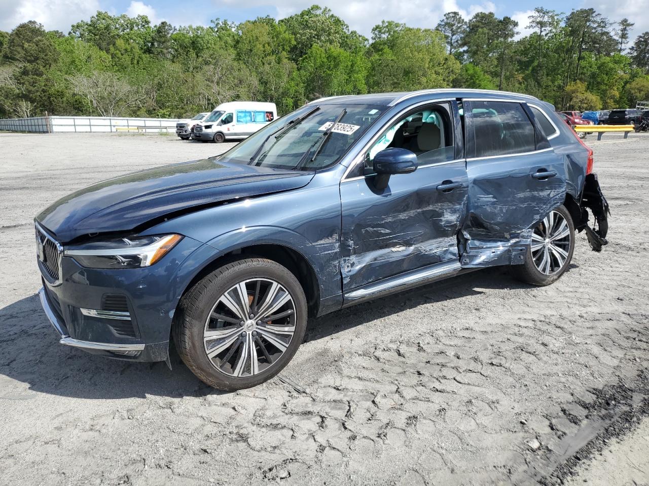VOLVO XC60 PLUS 2023