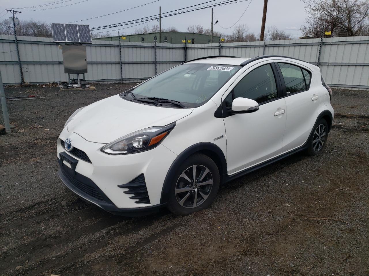 TOYOTA PRIUS C 2018