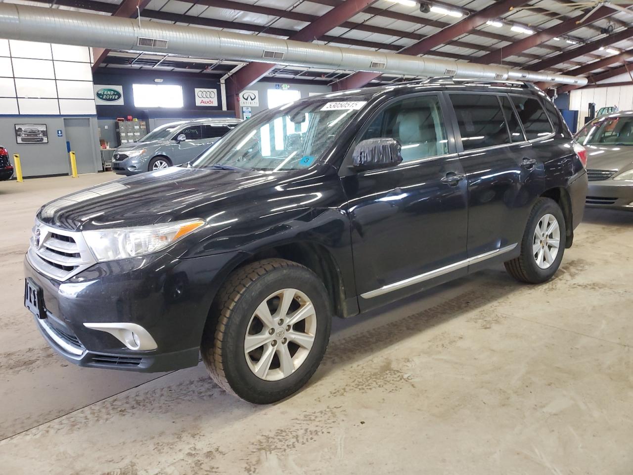 TOYOTA HIGHLANDER 2013