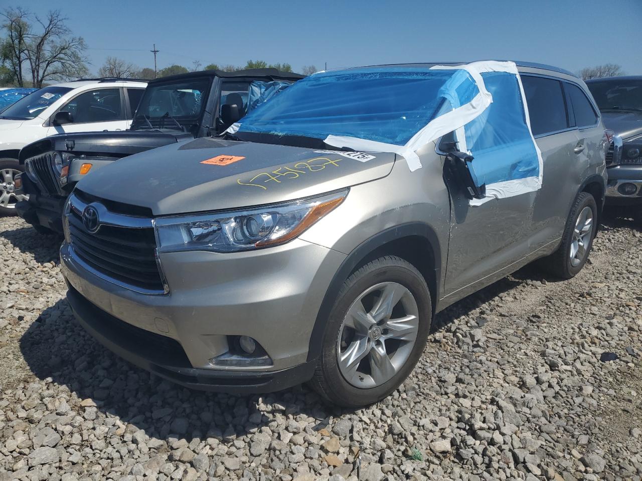 TOYOTA HIGHLANDER 2015