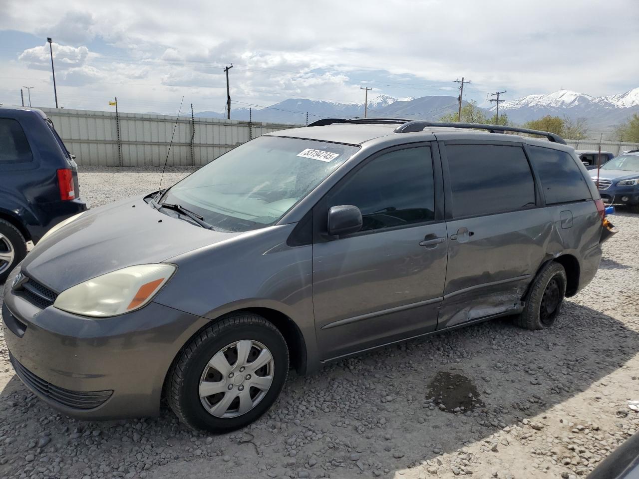 TOYOTA SIENNA CE 2005